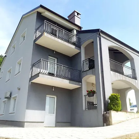 Luxury Holiday Villa *